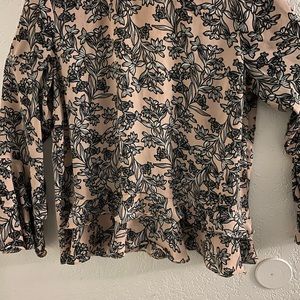 Womens Worthington pink with black floral size L